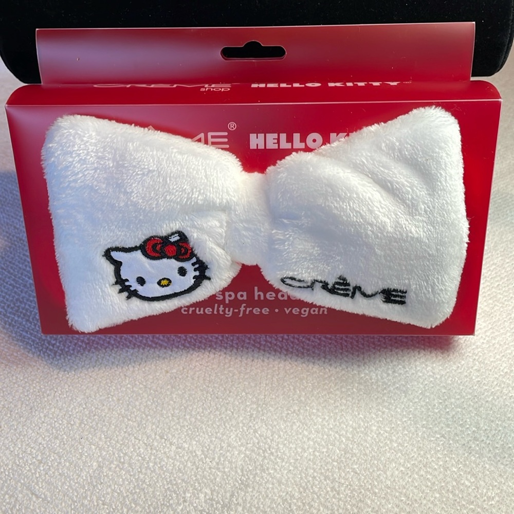Hello Kitty Plush Headband - Picture 1 of 6